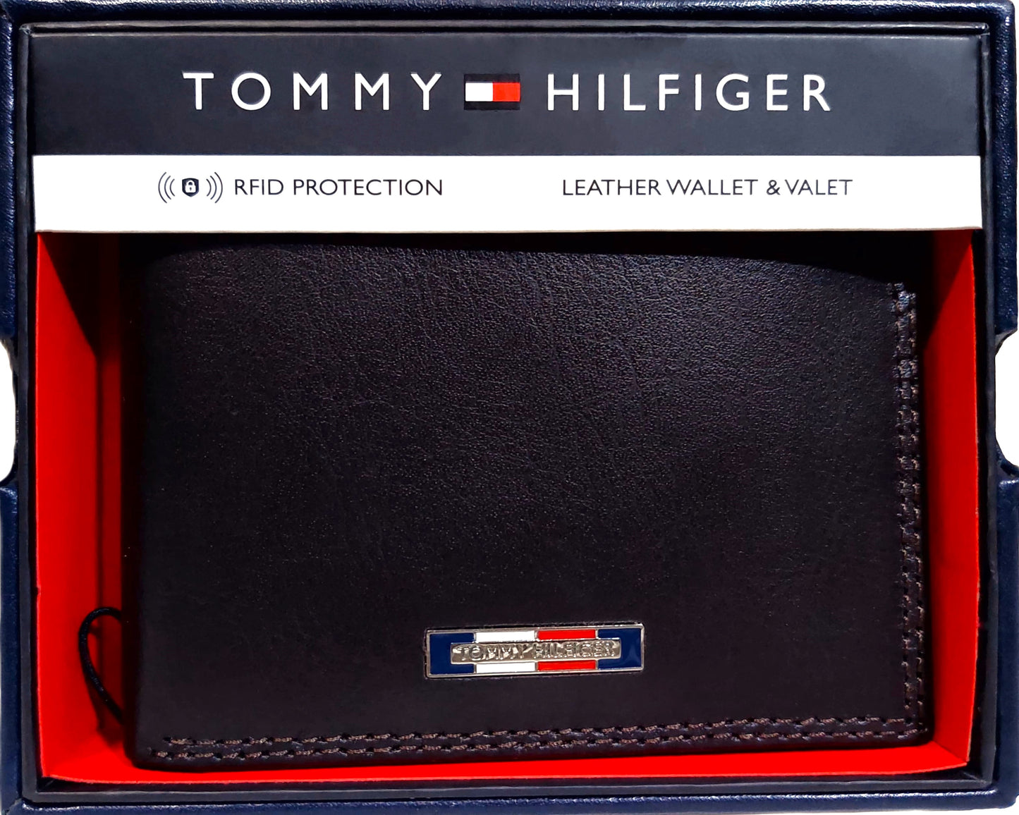 Billetera Tommy Hilfiger con dige color marrón oscuro
