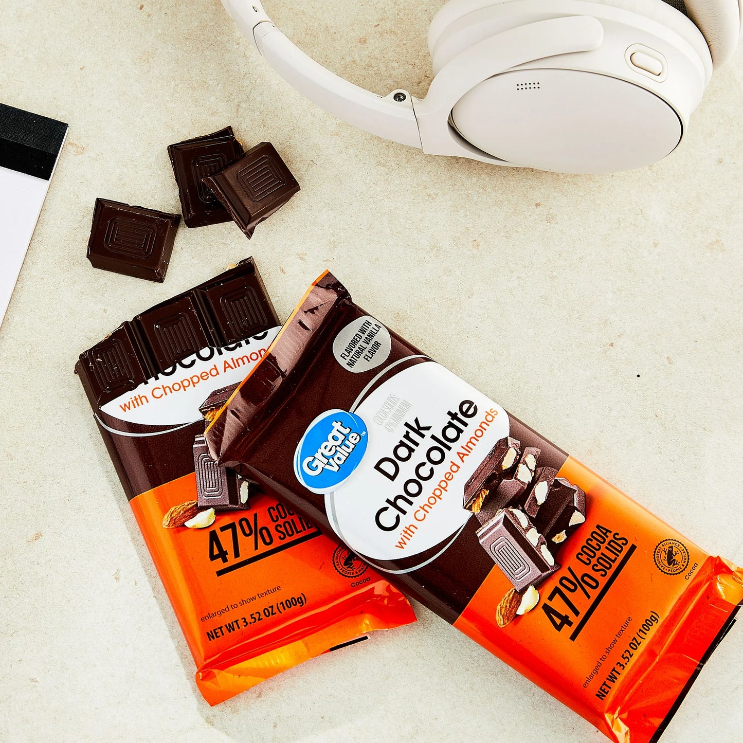 Great Value Barra de Chocolate Negro con Almendras Picadas 100g