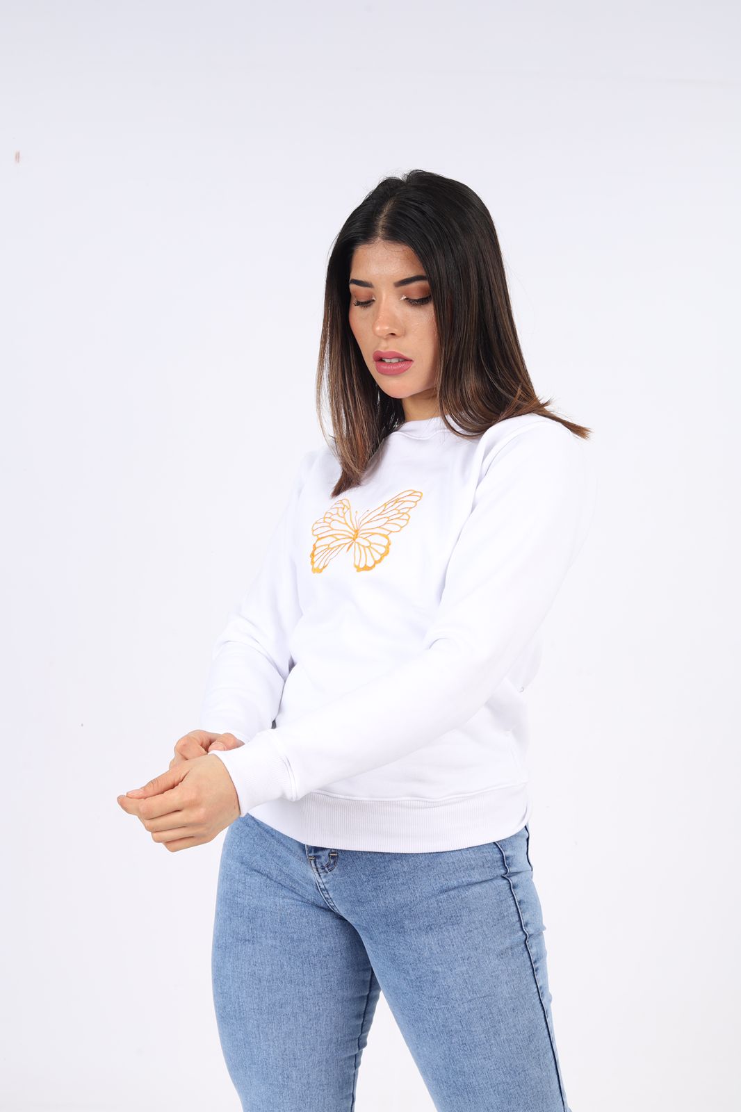 POLERA SIN CAPUCHA MARIPOSA