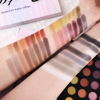 Ruoxi PRISM MAKEUP FANTASY CHANGEABLE Paleta de sombra de ojos profesional 40 colores
