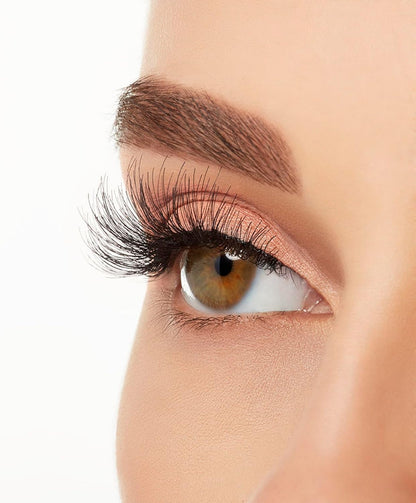 Pestañas Postizas Ardell Wispies 113 – Naturales y Ligeras, 6 Pares