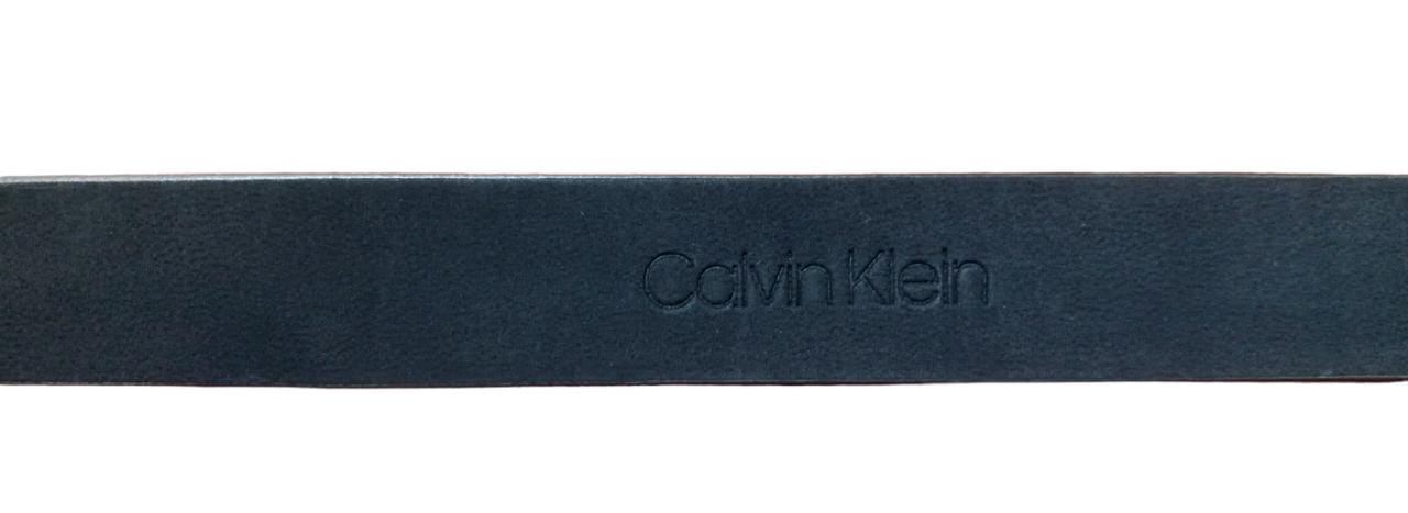 Calvin Klein Cinturones casuales para mujer
