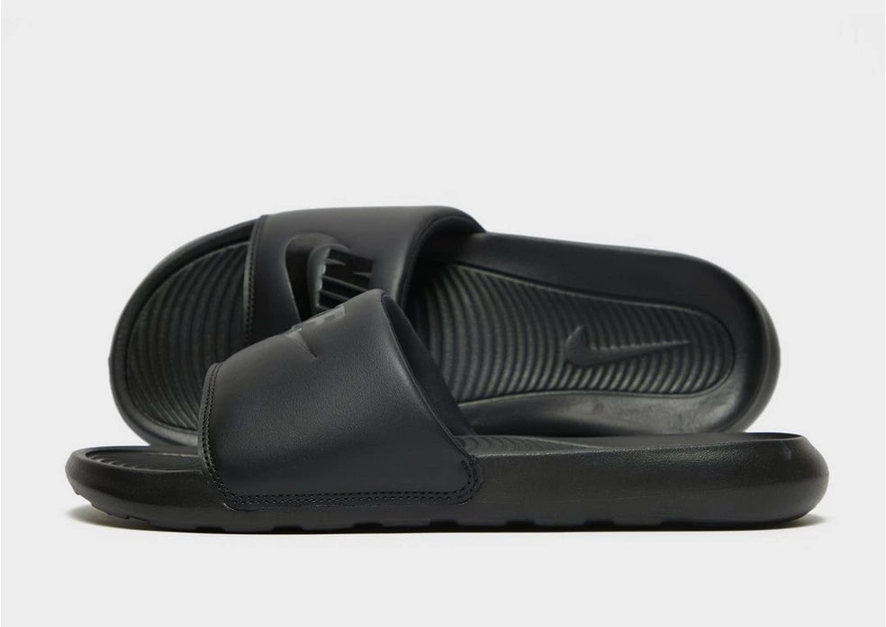 Nike Victori One Slide Talla 42.5