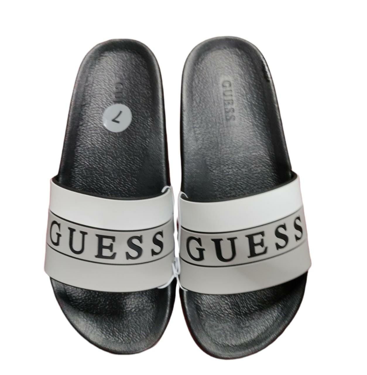 sandalias deportivas guess talla 7 US UNISEX