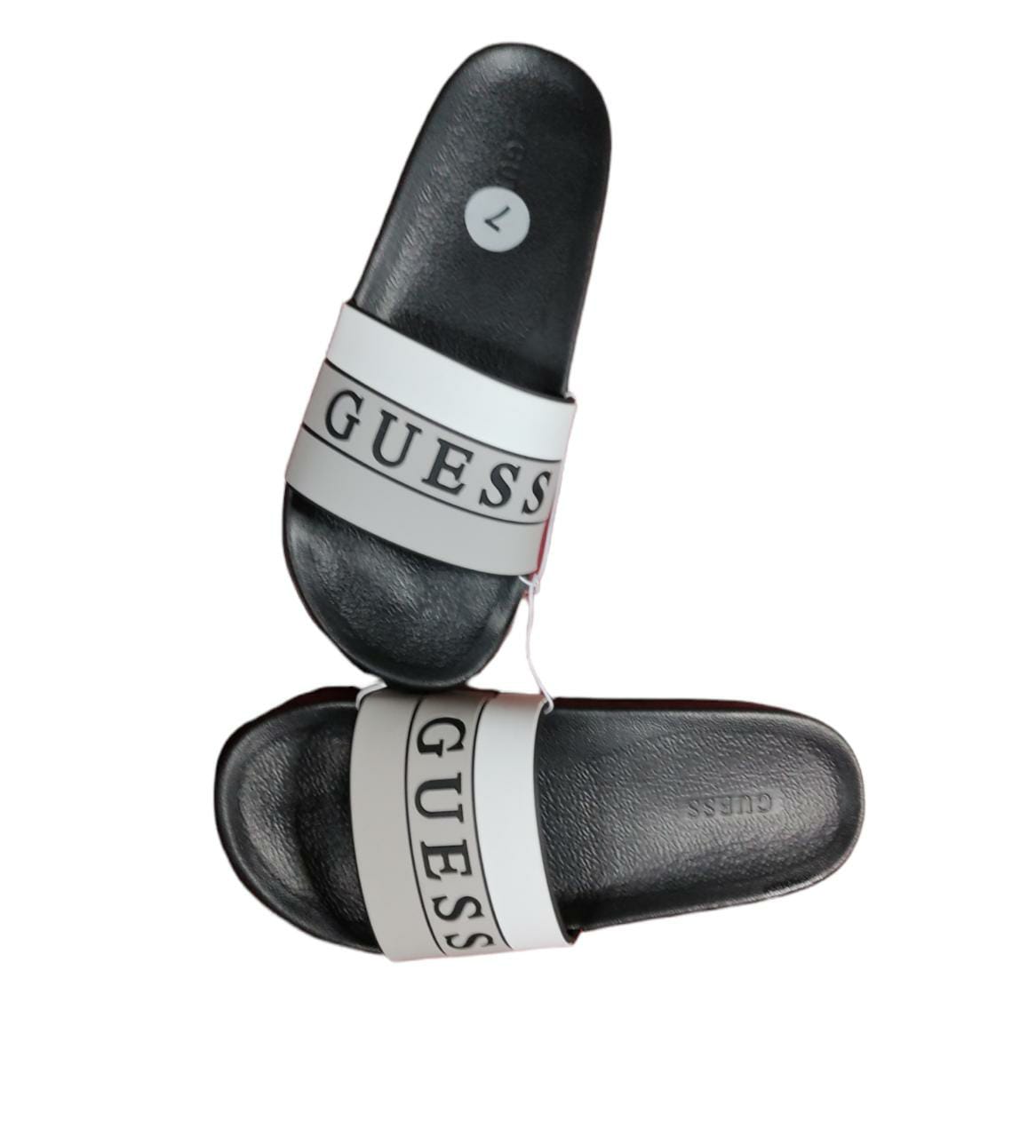 sandalias deportivas guess talla 7 US UNISEX